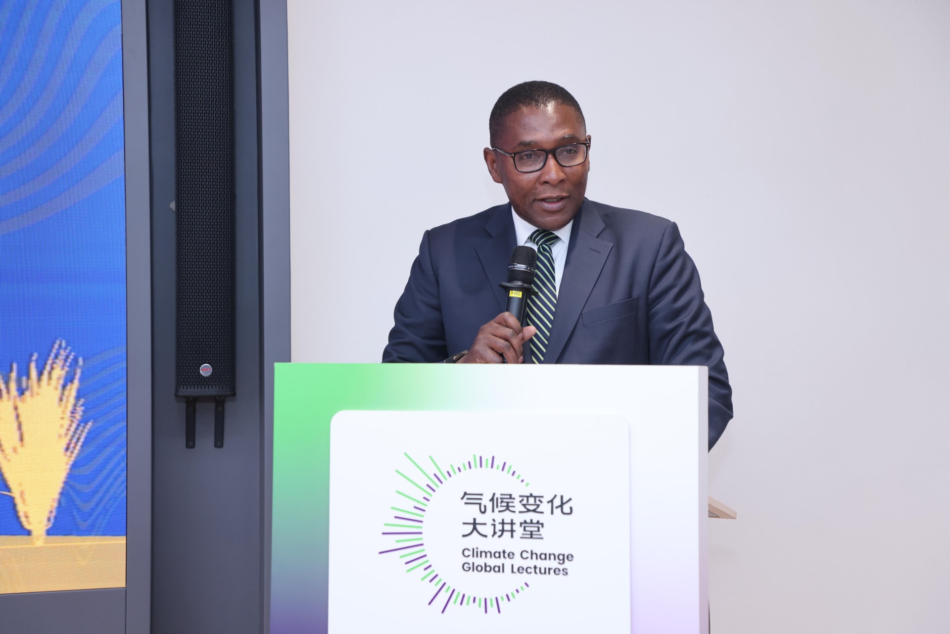 UN Assistant Secretary-General Hart Delivers Speech at Tsinghua on Climate Action and Multilateralism for Just Energy Transition